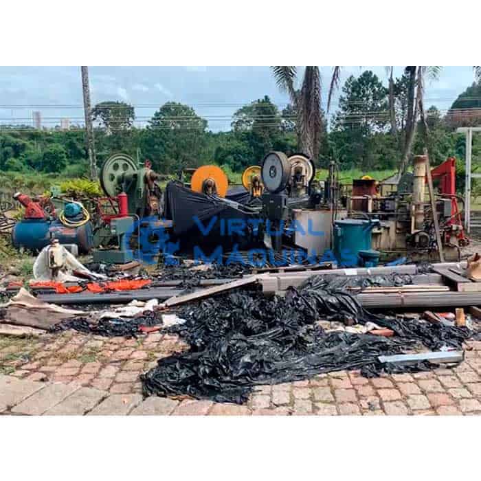 Lote De Diversas Máquinas Usadas Desligadas E Sem Funcionar