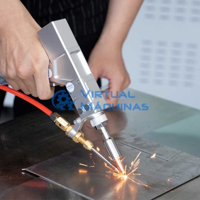 Solda A Laser, Limpeza A Laser E Corte A Laser – Máquina 3 Em 1